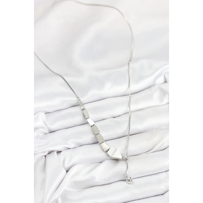 BFS Pirinç Yılan Model Gümüş Renk Asansörlü Kadın Kolye