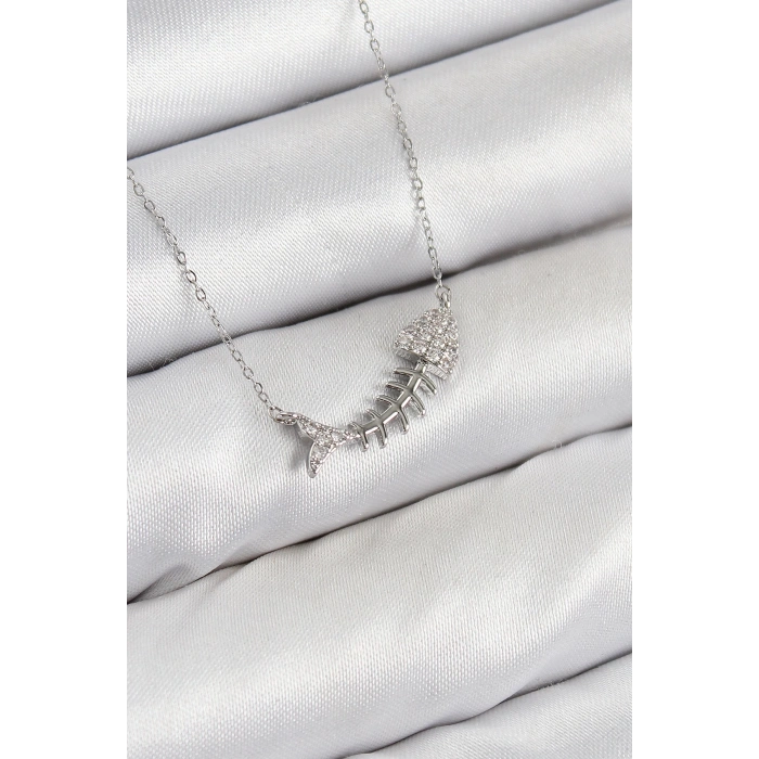 BFS Pirinç Zirkon Taşlı Balık Kılçığı Model Gümüş Renk Kadın Kolye