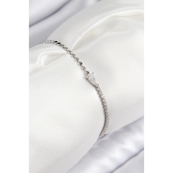 BFS Pirinç Zirkon Taşlı Damla Model Ezme Zincir Gümüş Renk Kadın Bileklik