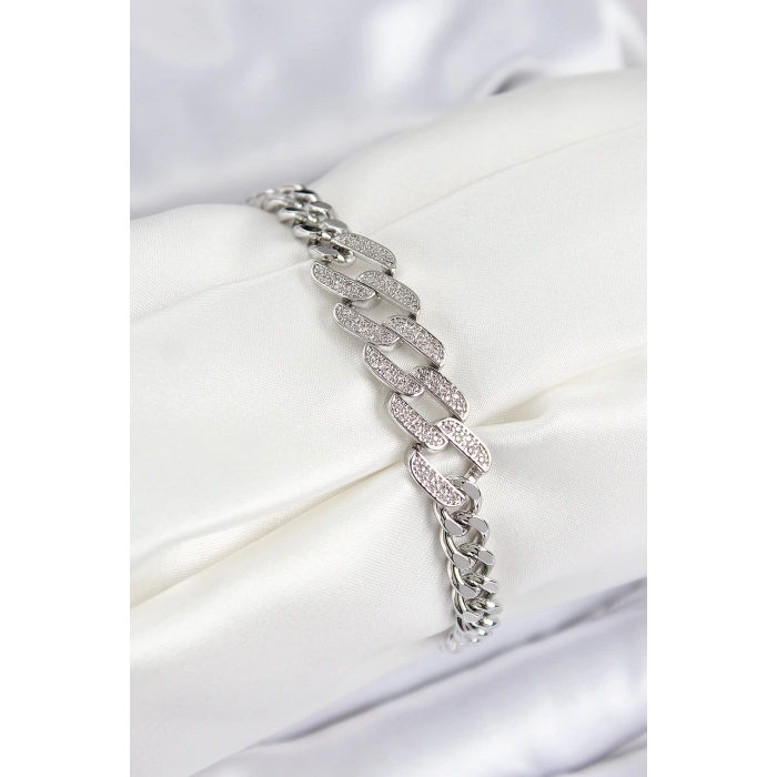 BFS Pirinç Zirkon Taşlı Ezme Küba Zincir Model Gümüş Renk Kadın Bileklik