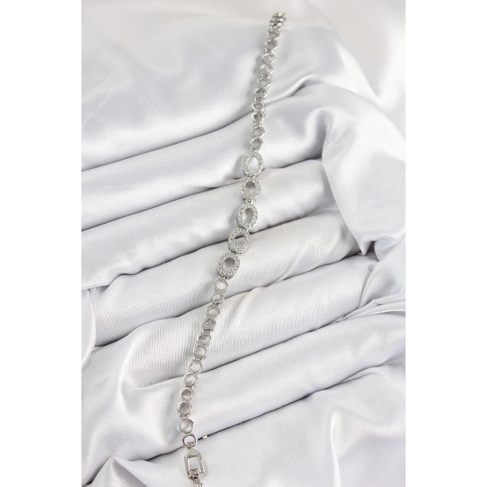 BFS Pirinç Zirkon Taşlı Oval Model Gümüş Renk Kadın Bileklik