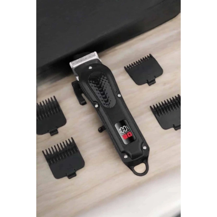 BFS Suya Dayanıklı Tıraş Makinesi Keskin Bıçaklı Dijital Göstergeli Şarjlı