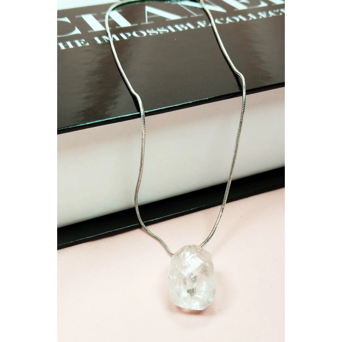Kuvars Doğal Taşı Zincirli El Yapımı Kolye Uç: 2 cm Zincir: 20 cm Kutulu