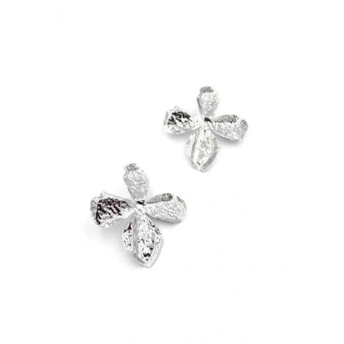 Metal Yaprak Küpe - Gümüş