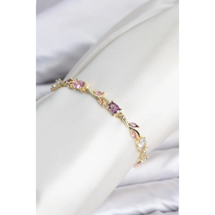 Mey İthalat® Pirinç Gold Renk Pembe ve Mor Zirkon Taşlı Çiçek Model Kadın Bileklik