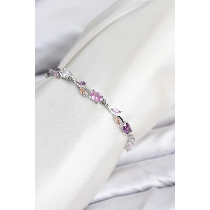 Mey İthalat® Pirinç Gümüş Renk Pembe ve Mor Zirkon Taşlı Çiçek Model Kadın Bileklik