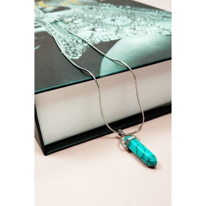 Turkuaz Doğal Taşı Zincirli El Yapımı Kolye Uç: 3 cm Zincir: 20 cm Kutulu