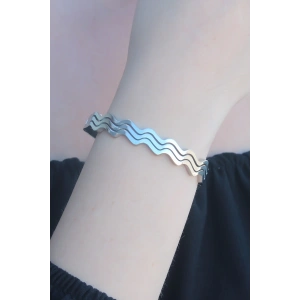 BFS 316L Kararmaz Çelik Gümüş Renk Dalga Model Kelepçe Kadın Bileklik