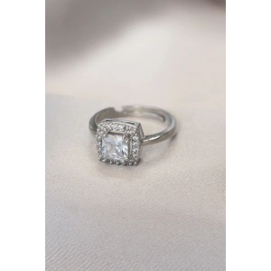 BFS Gümüş Renk Baget ve Zirkon Taşlı Kare Yüzük