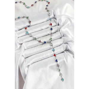 BFS Pirinç Gümüş Renk Karışık Renk Zirkon Taşlı Kalpli Y Kadın Kolye