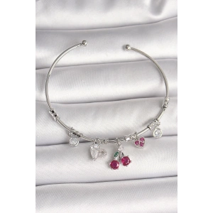 BFS Pirinç Gümüş Renk Sallantı Kiraz Figür Kalp Detay Charm Kadın Bileklik