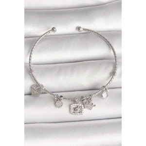 BFS Pirinç Gümüş Renk Sallantı Zirkon Taşlı Ayıcık Figür Taç Detay Charm Kadın Bileklik