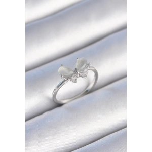 BFS Pirinç Gümüş Renk Zirkon Taşlı Beyaz Mineli Kelebek Model Kadın Yüzük