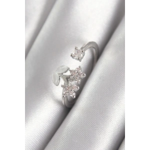 BFS Pirinç Gümüş Renk Zirkon Taşlı Çiçek Model Kadın Yüzük