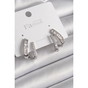 BFS Pirinç Gümüş Renk Zirkon Taşlı Kadın Küpe