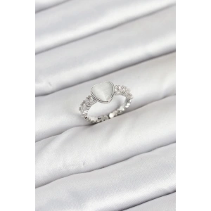 BFS Pirinç Gümüş Renk Zirkon Taşlı Kalpli Kadın Yüzük