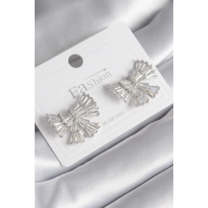 BFS Pirinç Gümüş Renk Zirkon Taşlı Kurdele Model Kadın Küp