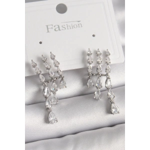 BFS Pirinç Gümüş Renk Zirkon Taşlı Yağmur Model Kadın Küpe