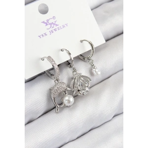 BFS Pirinç Zirkon Taşlı 3lü Yunus Balığı Ve İstiridye Model Gümüş Renk Kadın Küpe