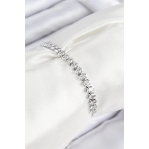 BFS Pirinç Zirkon Taşlı Damla Model Gümüş Renk Asansörlü Kadın Bileklik