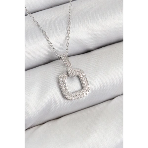 BFS Pirinç Zirkon Taşlı Kare Model Gümüş Renk Kadın Kolye