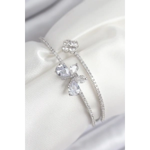 BFS Pirinç Zirkon Taşlı Kelebek Ve Yonca Model Gümüş Renk Kadın Bileklik