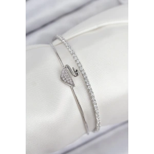 BFS Pirinç Zirkon Taşlı Kuğu Model Gümüş Renk Kadın Bileklik