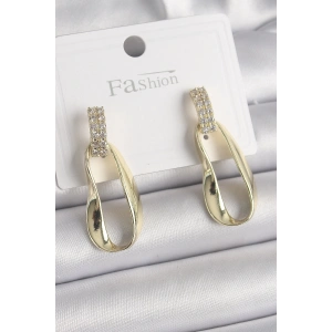 BFS Pirinç Zirkon Taşlı Sallantı Kadın Küpe