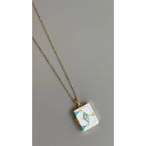 Etnik Desen Kapaklı Kolye - Beyaz