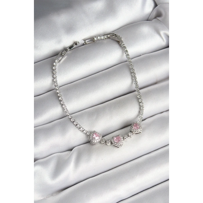 BFS Pirinç Sıralı Pembe Kalp Figürlü Zirkon Taşlı Gümüş Renk Kadın Bileklik