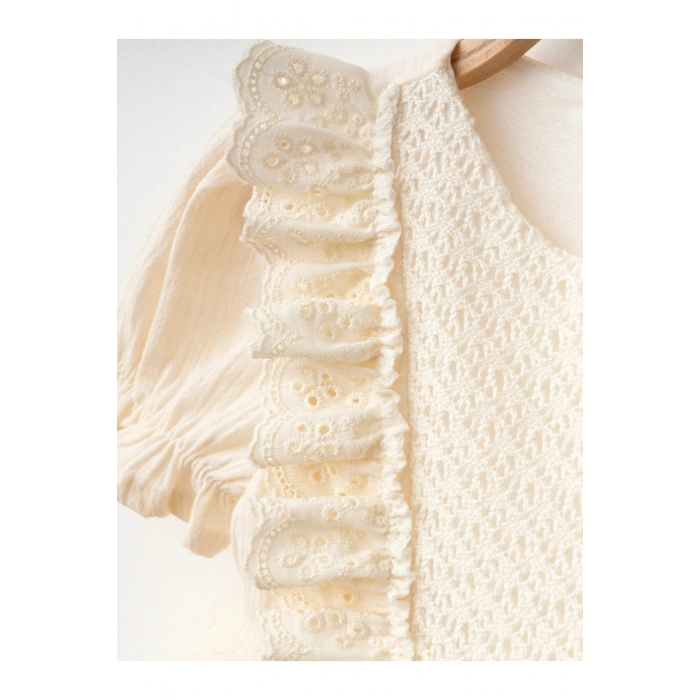 Dantel Detaylı Kız Bebe Elbise