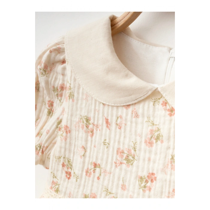 Yaka Detaylı Çiçekli Kız Bebe Elbise
