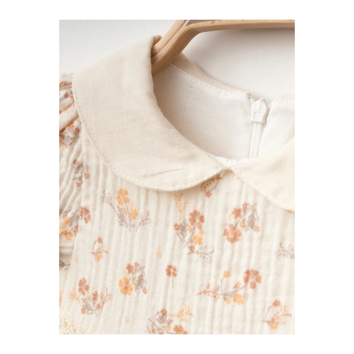 Yaka Detaylı Çiçekli Kız Bebe Elbise