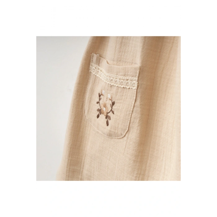 Çiçek Nakışlı Müslin Kız Bebe Elbise