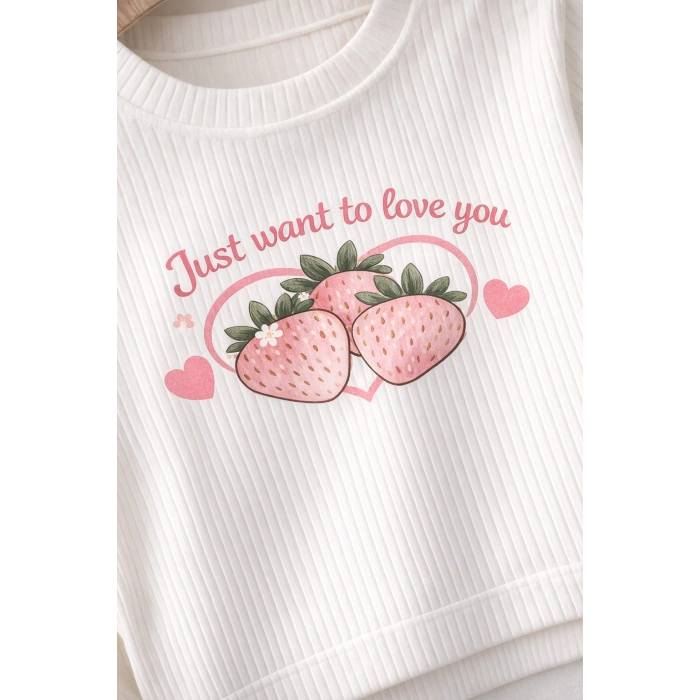 Kız Çocuk Çilek Nakışlı 3lü Takım - İncili Hırka, Çilek Baskılı Body ve Geniş Paça Jean Pantolon