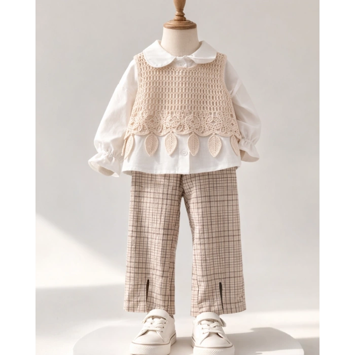 Kız Çocuk Çiçek İşlemeli Örgü Yelekli Pantolonlu 3’lü Takım - Kahverengi Ekose Desenli Premium Set