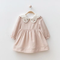 Yaka Nakış Detaylı Kız Bebe Elbise