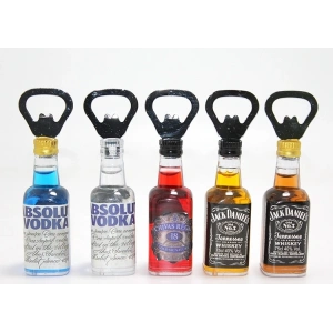 İkonik İçki Şişesi Tasarımlı Magnetli Şişe Açacağı Alk4607