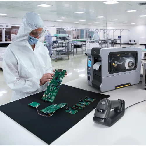 ZEBRA Termal Transfer Barkod Etiket Yazıcı ZT610 4 300 Dpi Kablosuz 802.11ac Sıyırıcı Renkli Dokunmatik Ekran Parça No: ZT61043-T0EC200Z