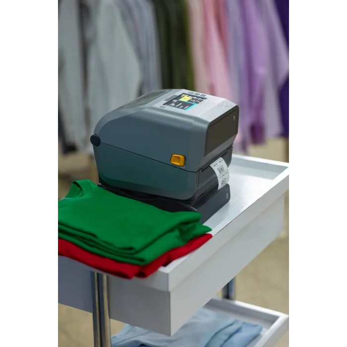 ZEBRA ZD611R Termal Transfer Barkod Etiket Yazıcı, 4.3 Renkli Dokunmatik LCD Ekran; 203 Dpi, USB, USB Host, Ethernet, WiFi Kablosuz, Bluetooth BT4, RFID - UHF, Model No: ZD6A122-T0EBR2EZ