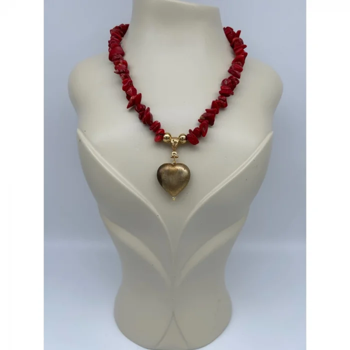 Kırık Mercan ESkitme Kalp Uçlu Kolye