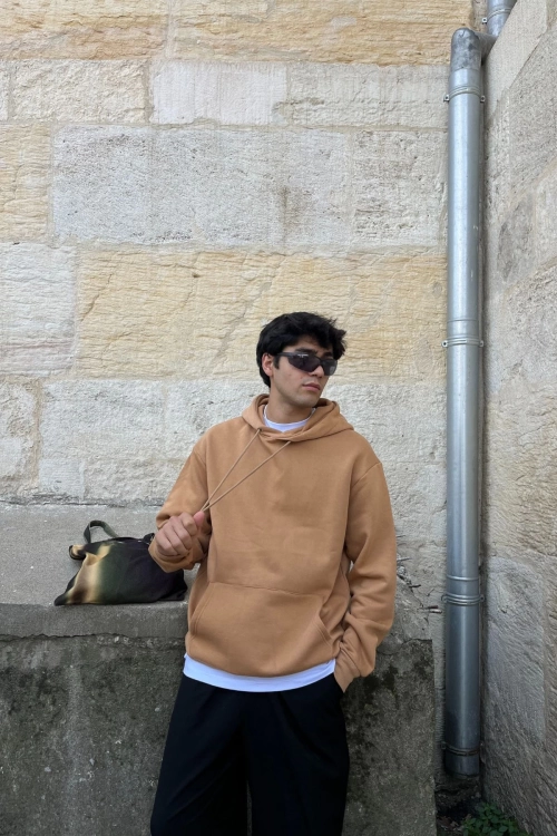 Arka Baskılı Oversize Kapşonlu Sweatshirt - Camel