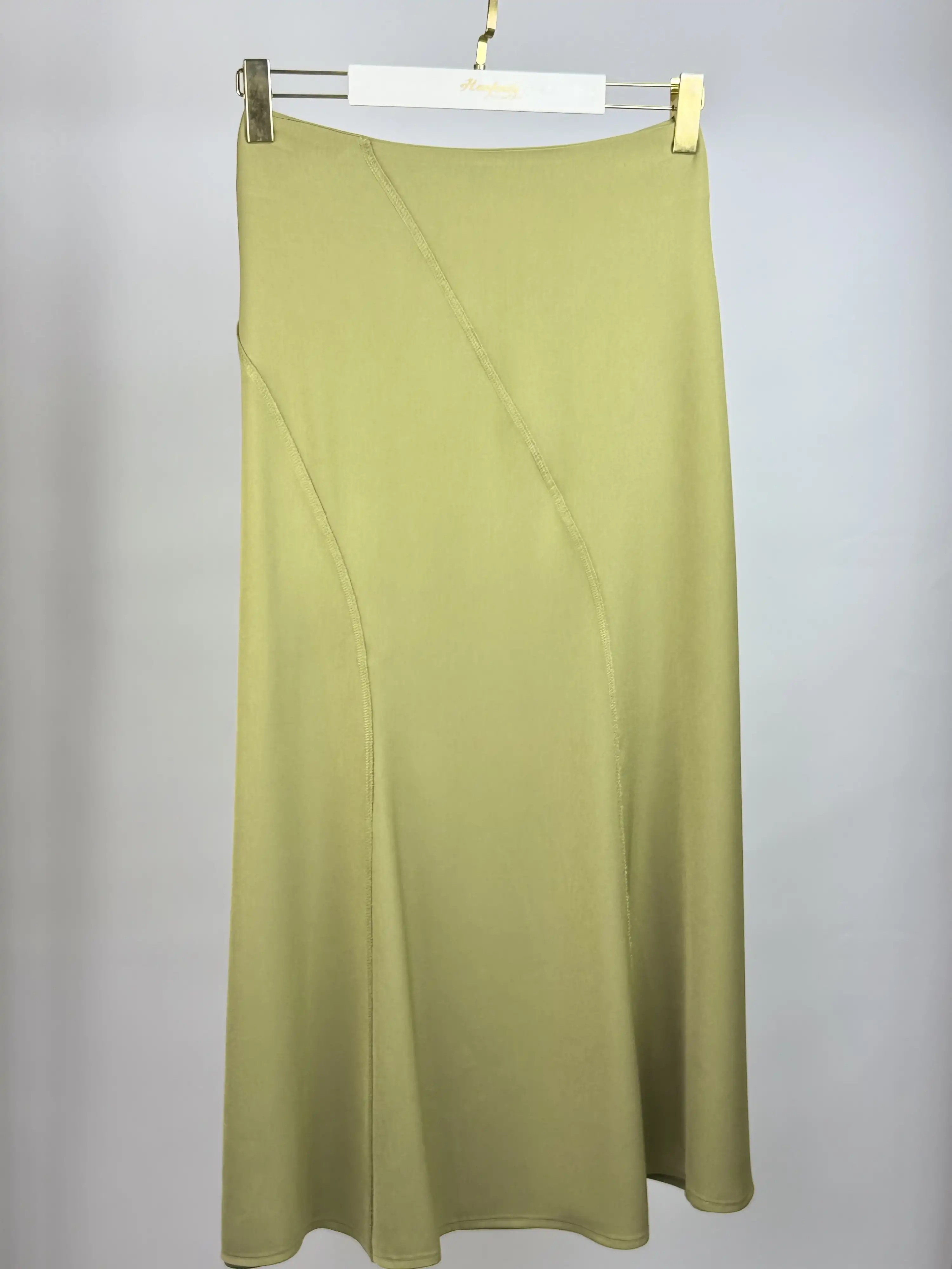 SENTEZ Fıstık Yeşili Renk Lilium Parçalı Volanlı Etek