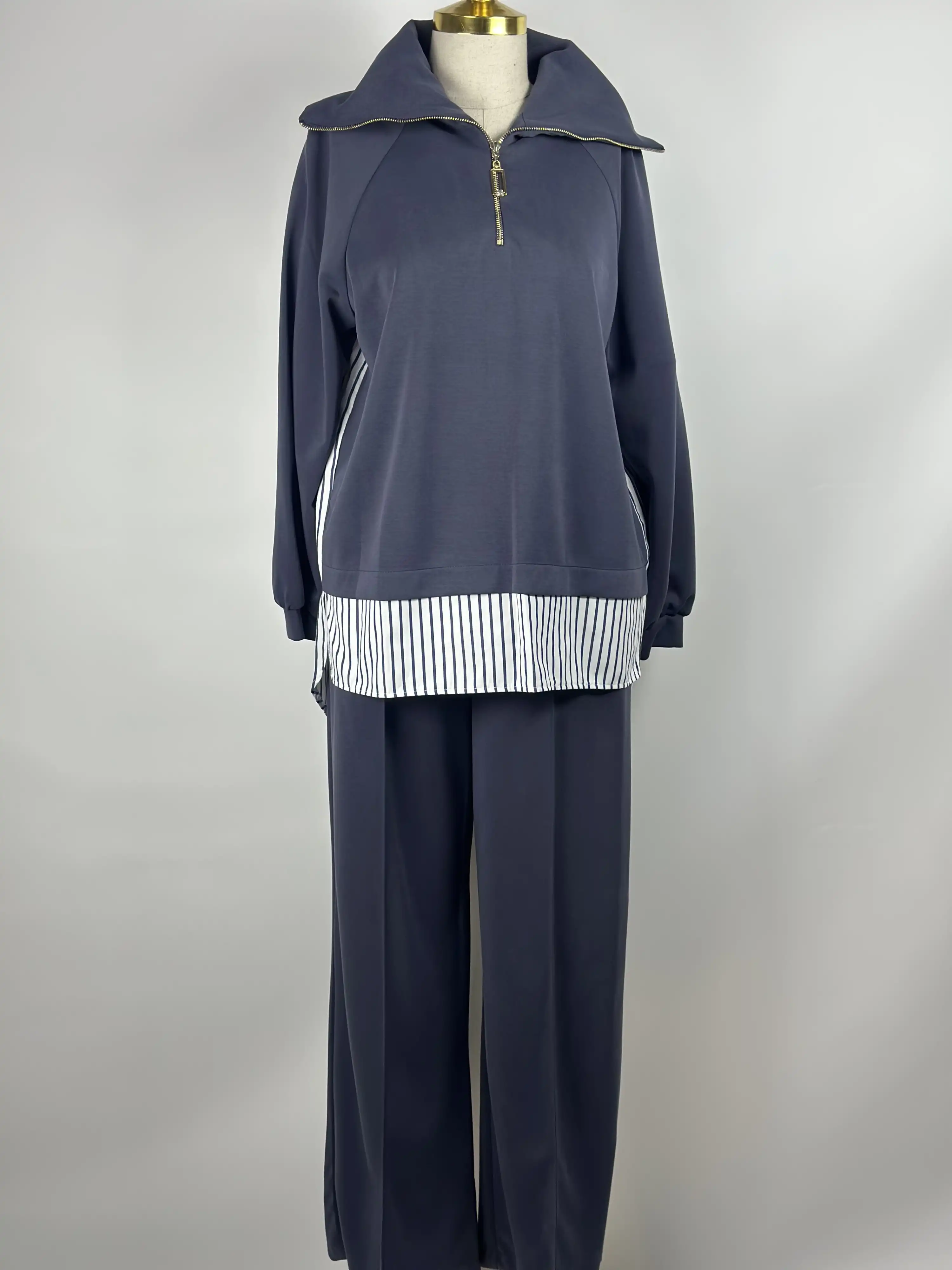 NUSS Lacivert Renk Takım