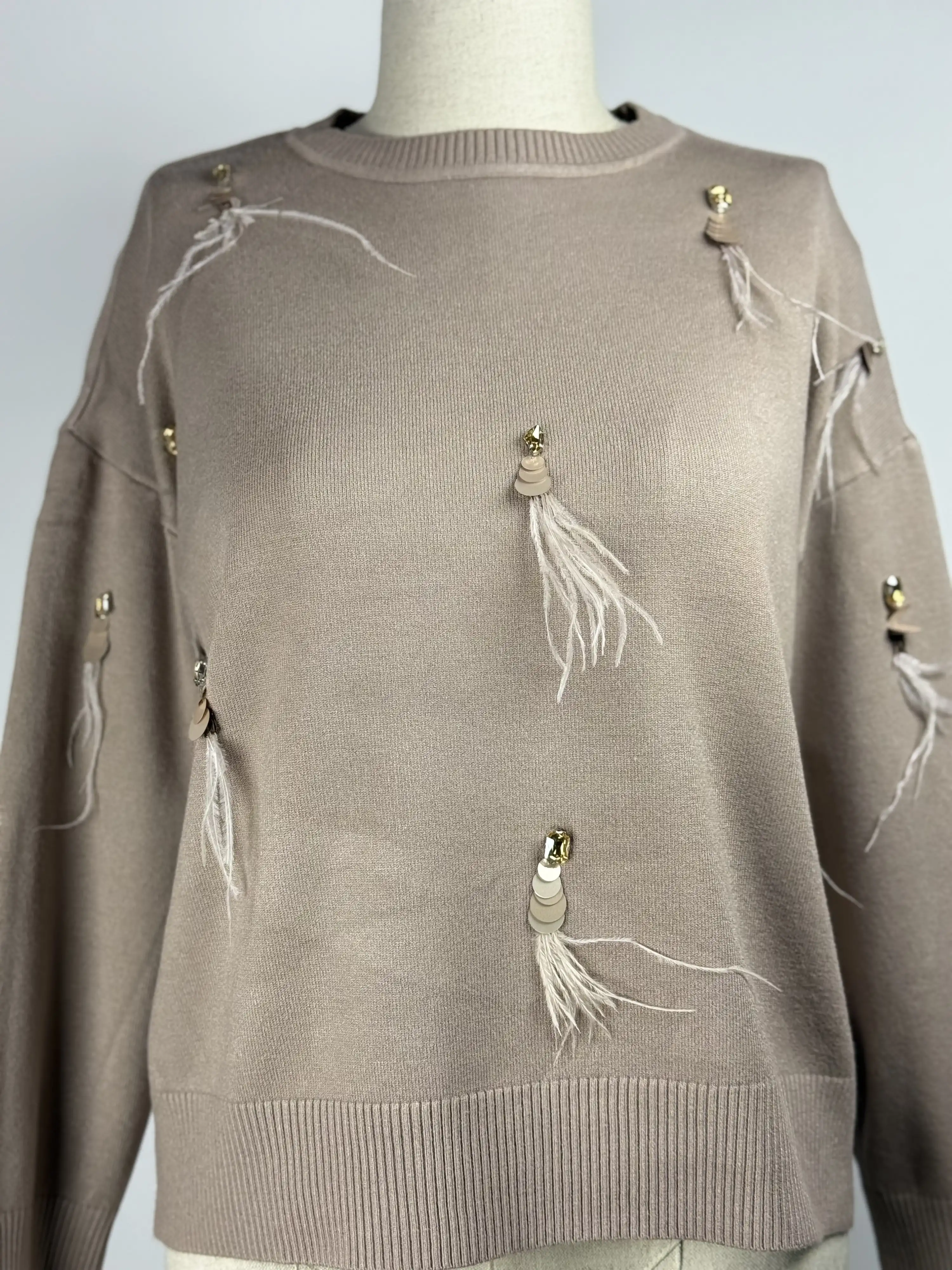 ITALIAN Vizon Renk Pul Ve Püskül Detaylı Triko