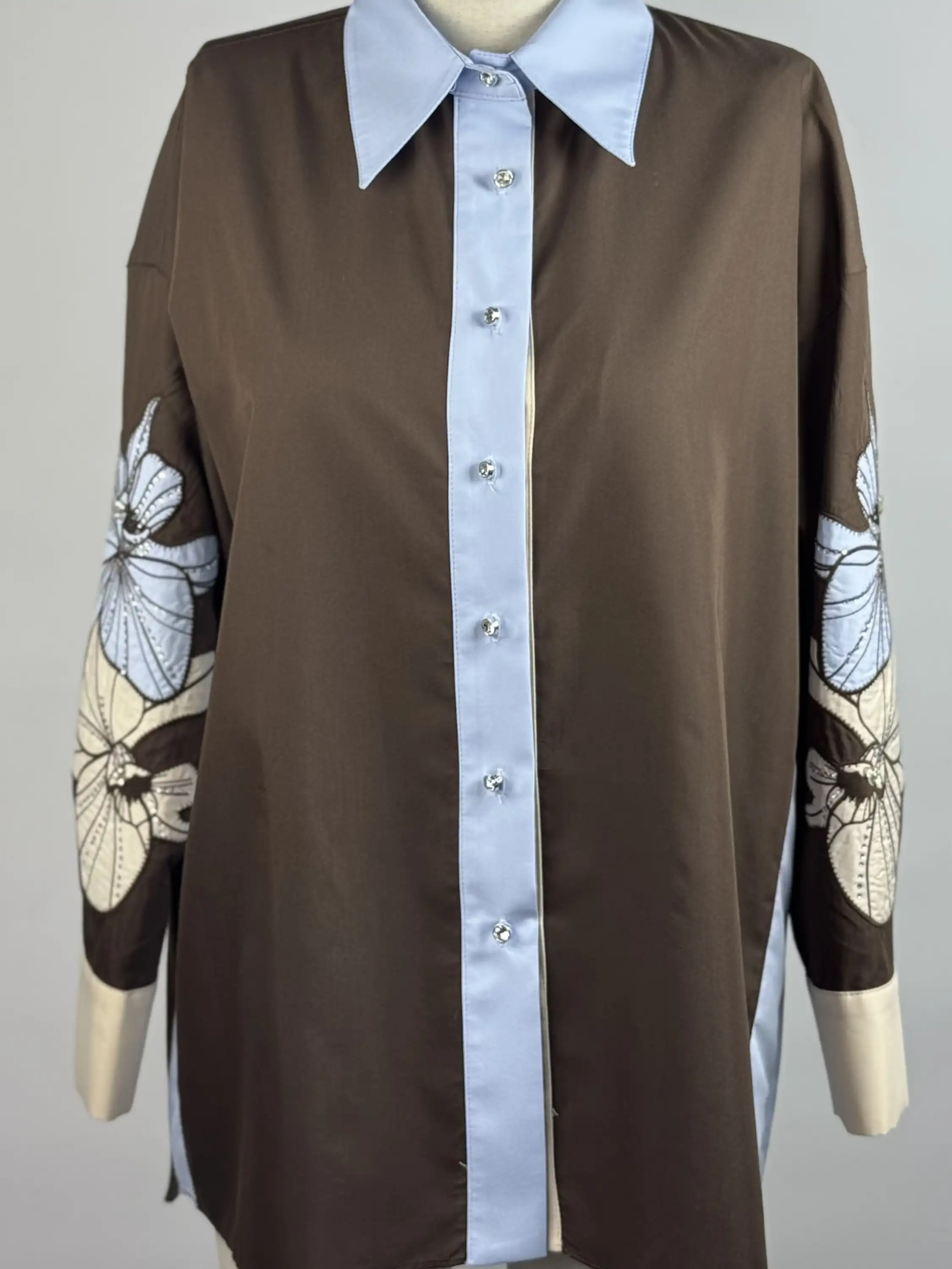 MY312 Kahve Renk Kolları Nakışlı Taşlı Elbise