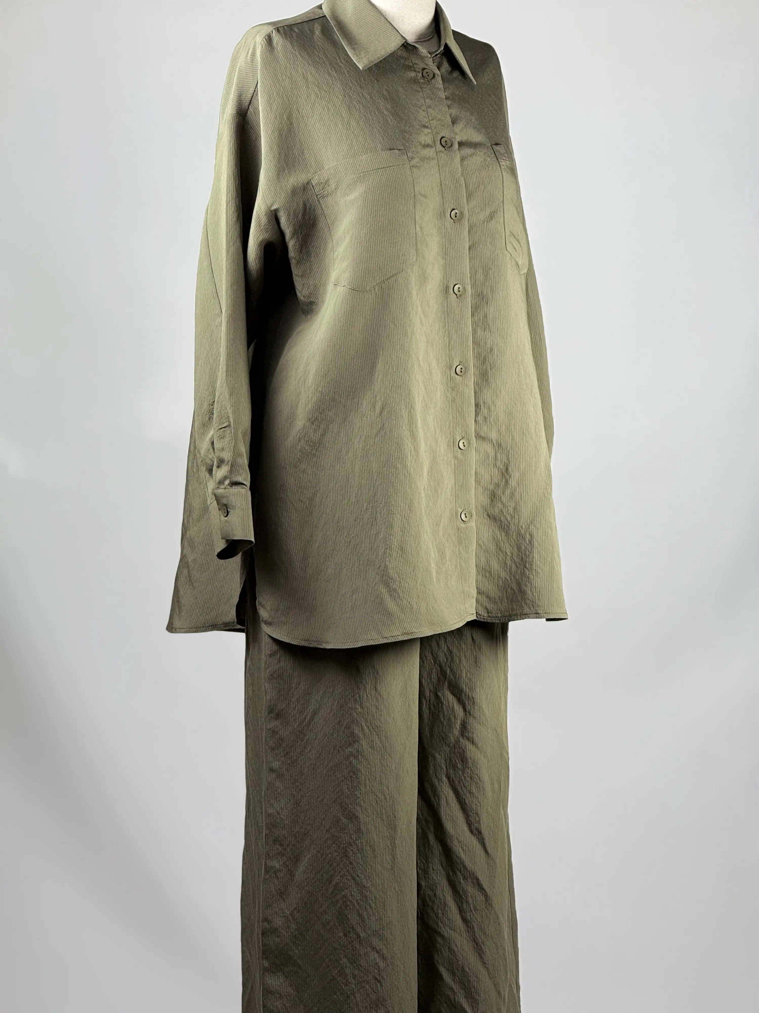 NUSS Haki Renk Takım