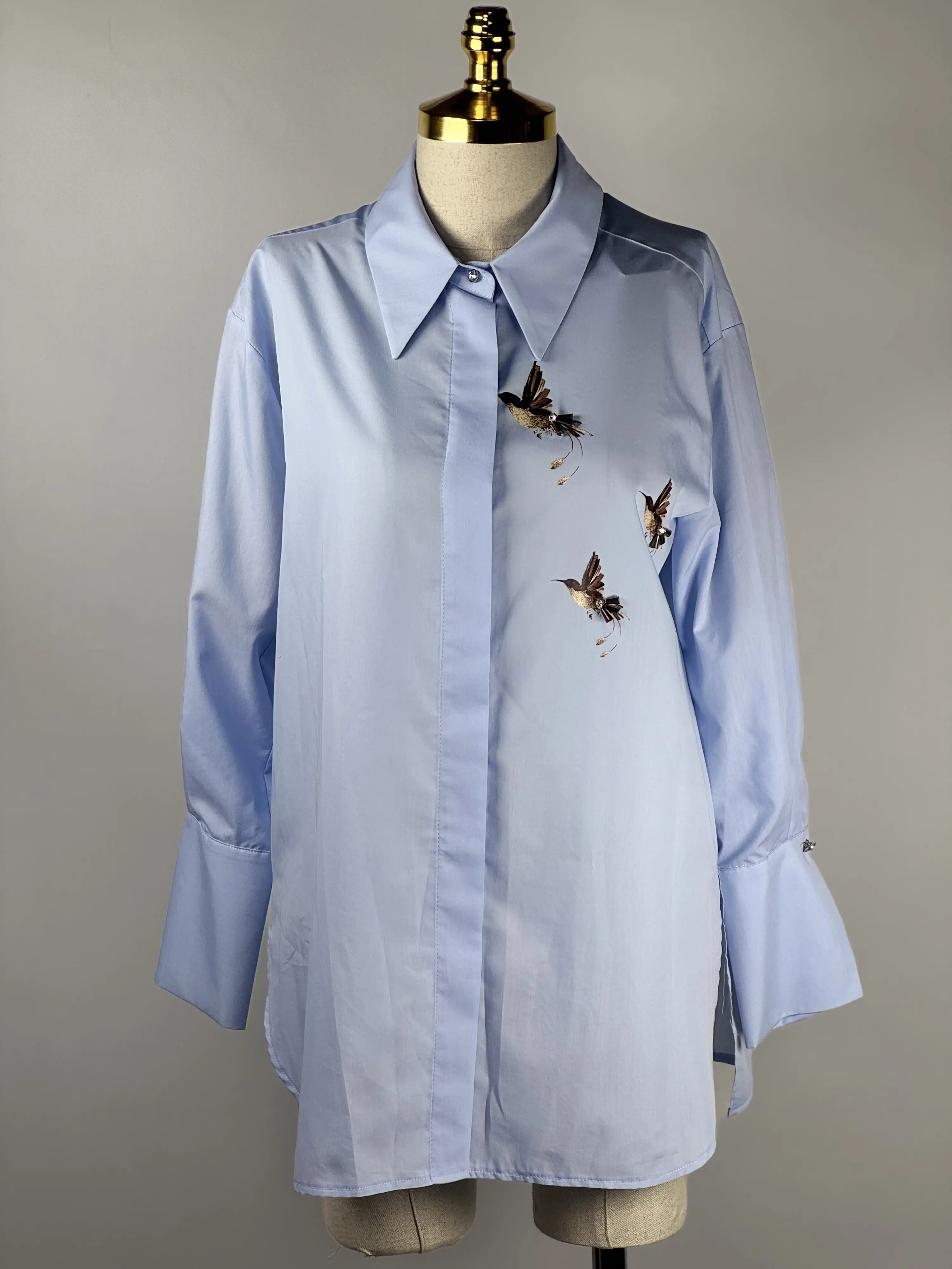 MY312 Mavi Renk Arkası Kuş Detaylı Gömlek
