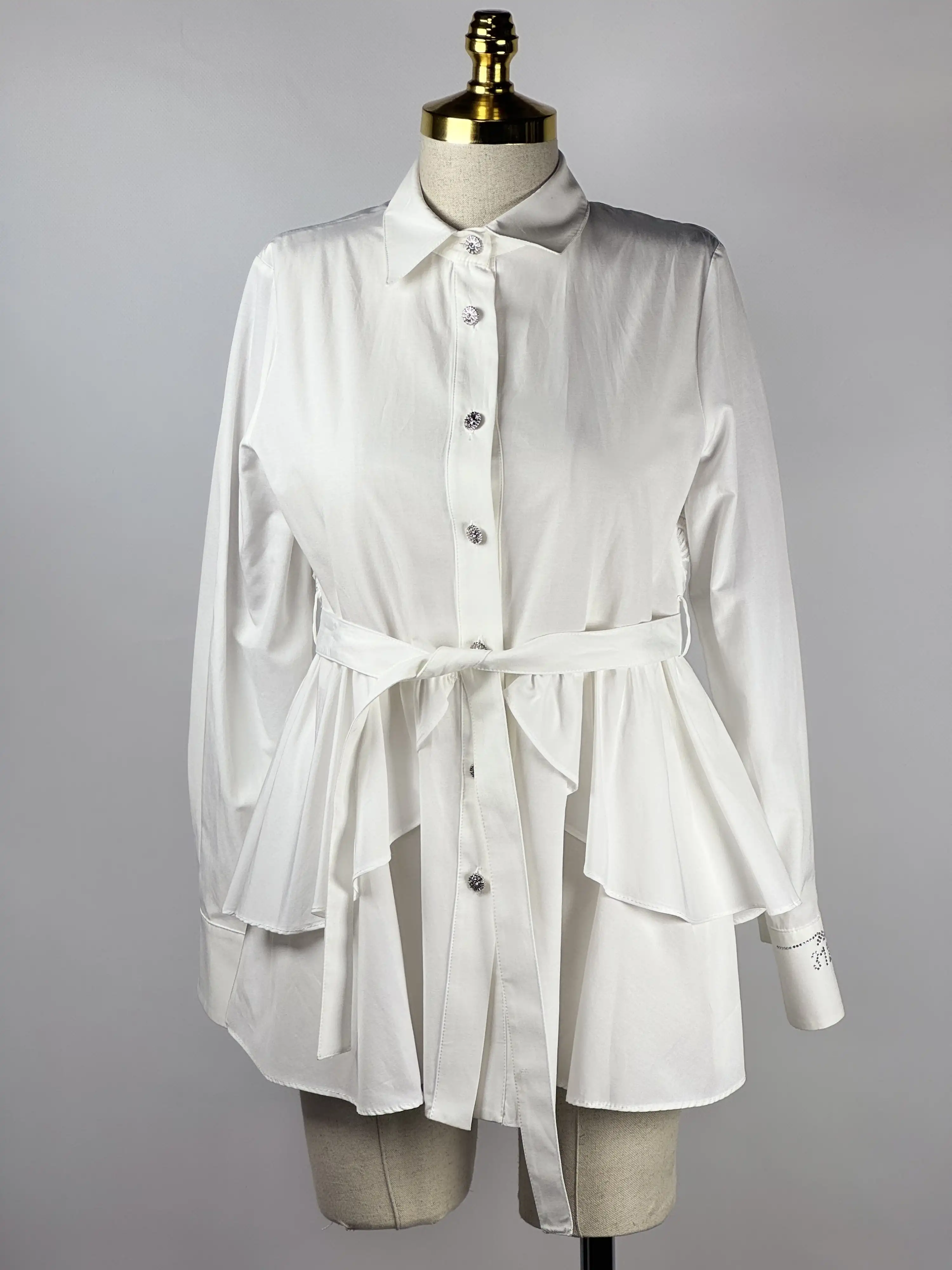 MY312 Ekru Renk Arkası Dantelli Tunik