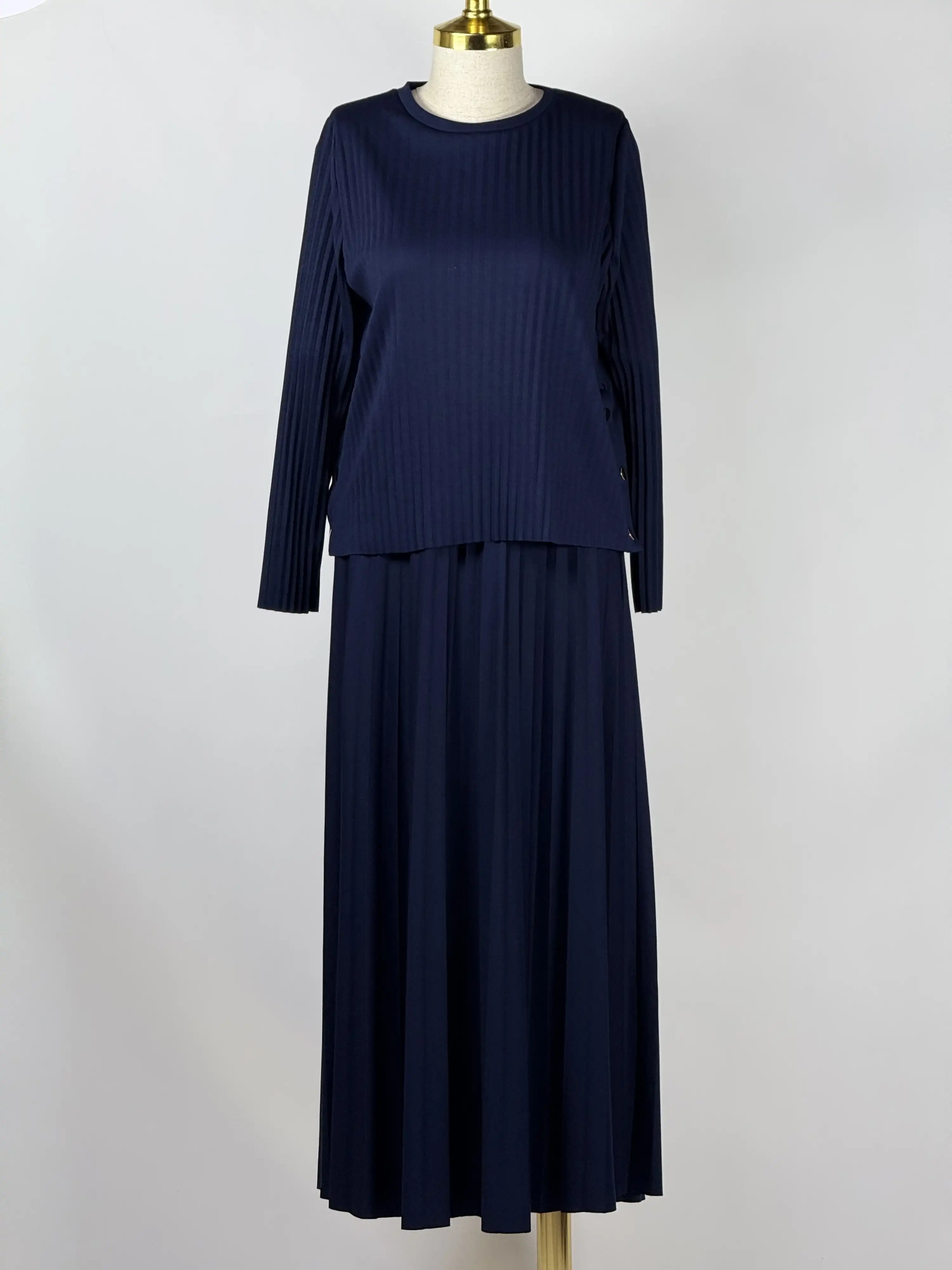 MY312 Lacivert Renk Piliseli Takım